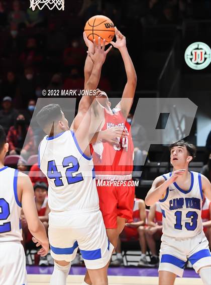 Thumbnail 3 in Holbrook vs. Camp Verde (AIA 3A Quarterfinal) photogallery.
