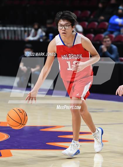 Thumbnail 1 in Holbrook vs. Camp Verde (AIA 3A Quarterfinal) photogallery.