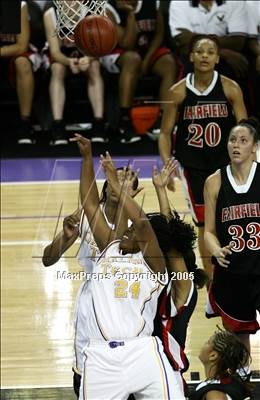 Thumbnail 1 in Fairfield vs. Oakland Tech (NorCal D1 Final)#2 photogallery.