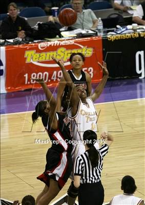 Thumbnail 1 in Fairfield vs. Oakland Tech (NorCal D1 Final)#2 photogallery.