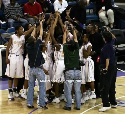 Thumbnail 1 in Fairfield vs. Oakland Tech (NorCal D1 Final)#2 photogallery.