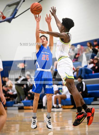 Thumbnail 1 in Rhea County vs CSTHEA Patriots (Battle At The Creek) photogallery.