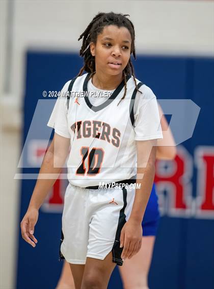 Thumbnail 2 in South View vs. Cape Fear Christian Academy (MLK Dream Jam 2024) photogallery.