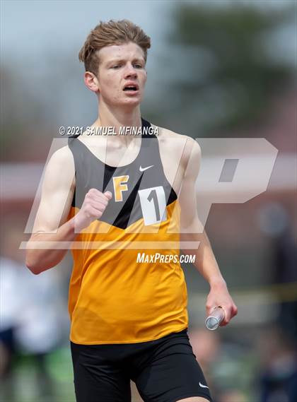 Thumbnail 2 in Harold Scott Invitational (4 x 800 relay) photogallery.