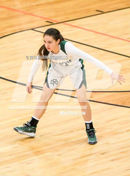 Thumbnail 2 in Fremont vs. Sacred Heart Cathedral Preparatory (NIKE Tournament of Champions) photogallery.