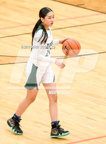 Thumbnail 3 in Fremont vs. Sacred Heart Cathedral Preparatory (NIKE Tournament of Champions) photogallery.
