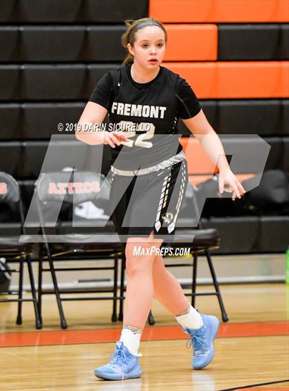 Thumbnail 3 in Fremont vs. Sacred Heart Cathedral Preparatory (NIKE Tournament of Champions) photogallery.