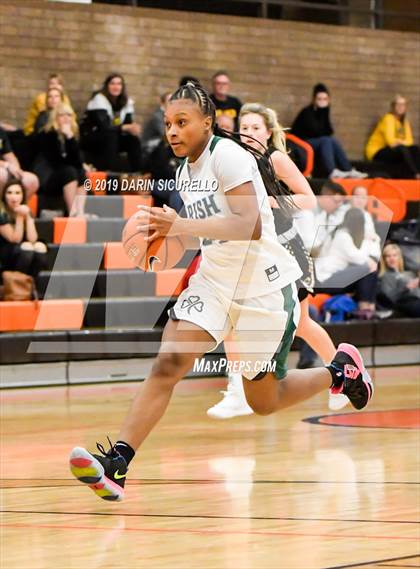 Thumbnail 1 in Fremont vs. Sacred Heart Cathedral Preparatory (NIKE Tournament of Champions) photogallery.