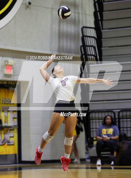 Thumbnail 3 in Rockwall-Heath vs North Forney (Crandall Tournament) photogallery.