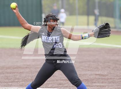 Thumbnail 3 in North Mesquite @ Rockwall photogallery.