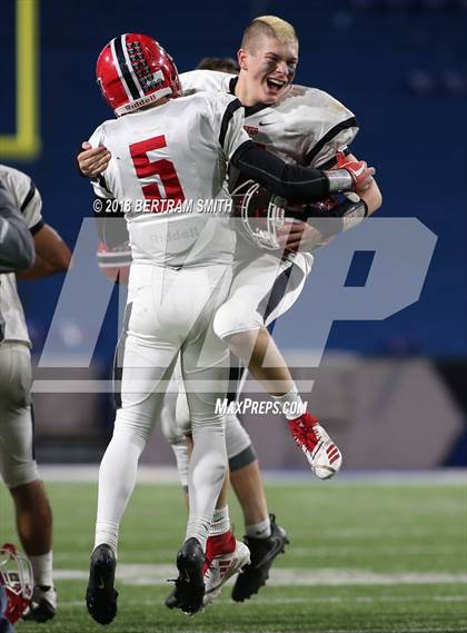 Thumbnail 1 in Bennett vs. Lancaster (Section 6 Class AA Final) photogallery.