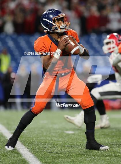 Thumbnail 1 in Bennett vs. Lancaster (Section 6 Class AA Final) photogallery.
