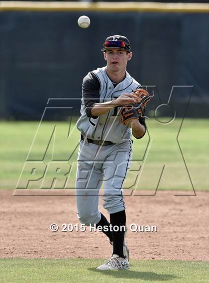 Thumbnail 1 in Foothill @ Villa Park photogallery.