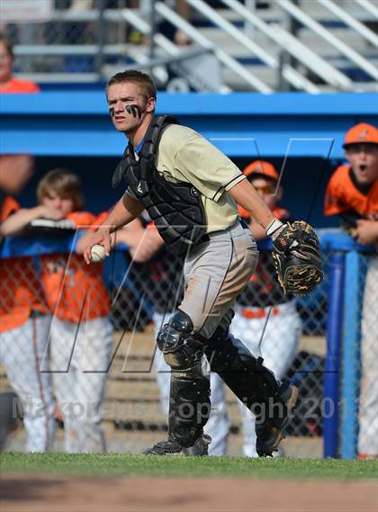 Thumbnail 2 in Notre Dame vs. Lyndonville (NYSPHSAA Section 5 Class DD Semifinal) photogallery.