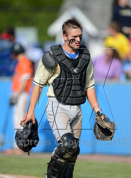 Thumbnail 1 in Notre Dame vs. Lyndonville (NYSPHSAA Section 5 Class DD Semifinal) photogallery.