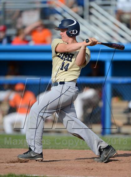 Thumbnail 2 in Notre Dame vs. Lyndonville (NYSPHSAA Section 5 Class DD Semifinal) photogallery.