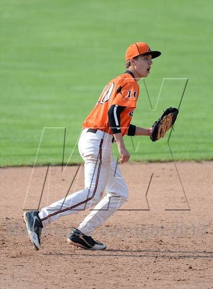 Thumbnail 2 in Notre Dame vs. Lyndonville (NYSPHSAA Section 5 Class DD Semifinal) photogallery.