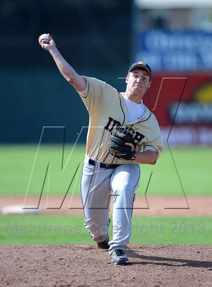 Thumbnail 1 in Notre Dame vs. Lyndonville (NYSPHSAA Section 5 Class DD Semifinal) photogallery.
