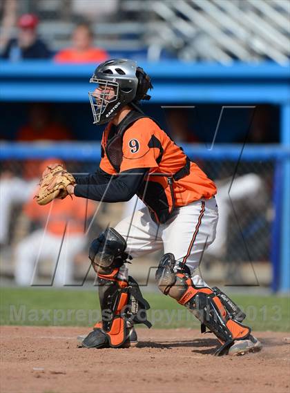 Thumbnail 1 in Notre Dame vs. Lyndonville (NYSPHSAA Section 5 Class DD Semifinal) photogallery.