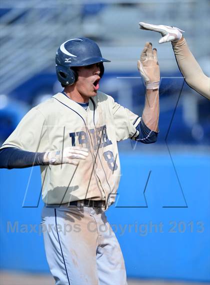 Thumbnail 1 in Notre Dame vs. Lyndonville (NYSPHSAA Section 5 Class DD Semifinal) photogallery.