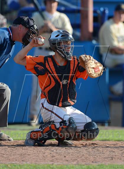 Thumbnail 3 in Notre Dame vs. Lyndonville (NYSPHSAA Section 5 Class DD Semifinal) photogallery.