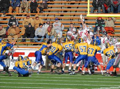 Thumbnail 2 in Hopewell-Loudon vs. St. John's (OHSAA D6 Final) photogallery.