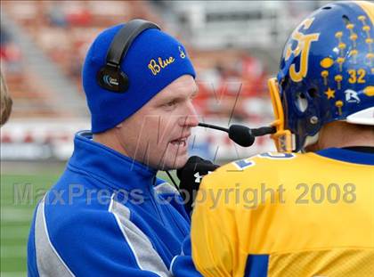 Thumbnail 2 in Hopewell-Loudon vs. St. John's (OHSAA D6 Final) photogallery.