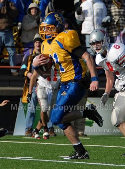 Thumbnail 3 in Hopewell-Loudon vs. St. John's (OHSAA D6 Final) photogallery.