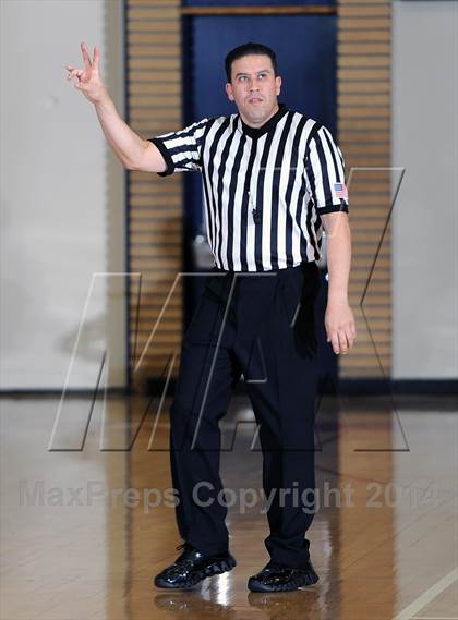 Thumbnail 1 in San Marino @ Maranatha  (CIF SS D4AA First Round Playoff) photogallery.