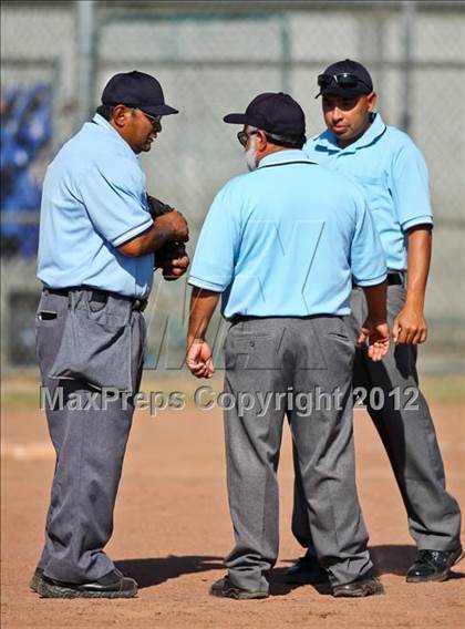 Thumbnail 1 in Clovis @ Centennial (CIF CS Playoffs) photogallery.