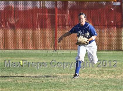 Thumbnail 3 in Clovis @ Centennial (CIF CS Playoffs) photogallery.