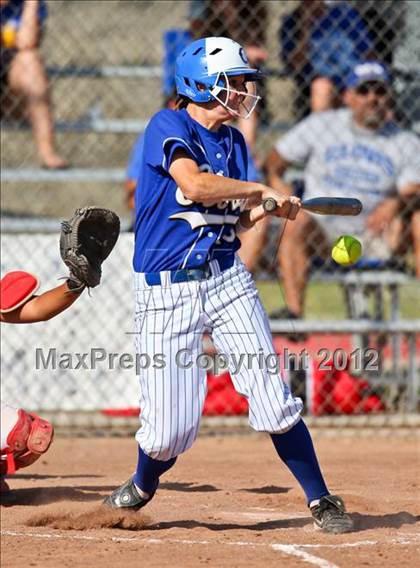 Thumbnail 1 in Clovis @ Centennial (CIF CS Playoffs) photogallery.