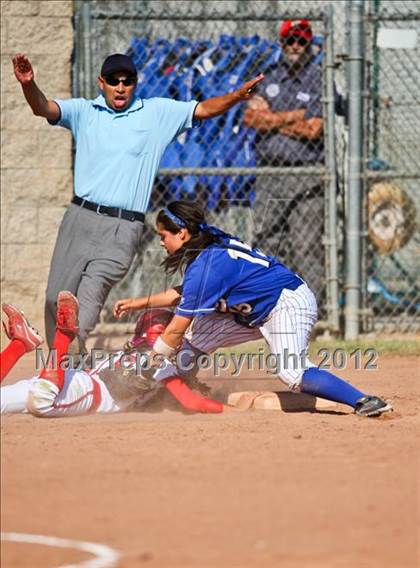 Thumbnail 2 in Clovis @ Centennial (CIF CS Playoffs) photogallery.