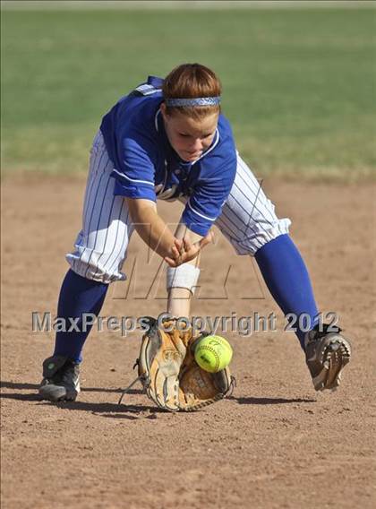 Thumbnail 3 in Clovis @ Centennial (CIF CS Playoffs) photogallery.