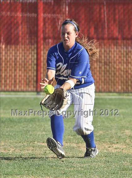 Thumbnail 2 in Clovis @ Centennial (CIF CS Playoffs) photogallery.