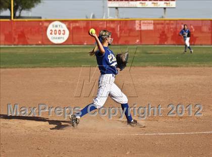Thumbnail 3 in Clovis @ Centennial (CIF CS Playoffs) photogallery.