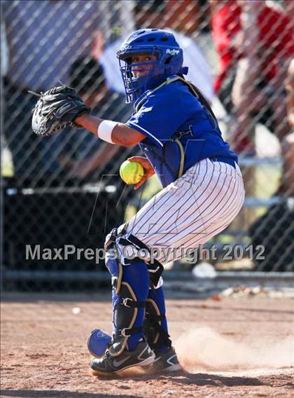 Thumbnail 2 in Clovis @ Centennial (CIF CS Playoffs) photogallery.