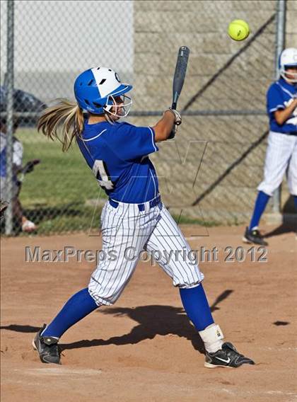 Thumbnail 2 in Clovis @ Centennial (CIF CS Playoffs) photogallery.