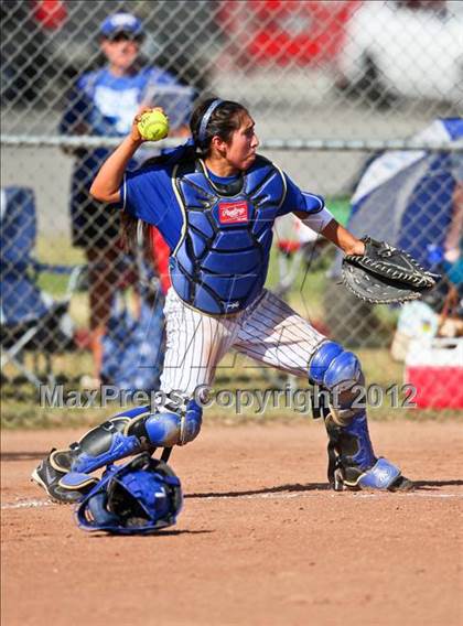 Thumbnail 3 in Clovis @ Centennial (CIF CS Playoffs) photogallery.