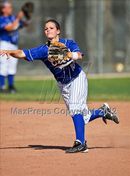 Thumbnail 2 in Clovis @ Centennial (CIF CS Playoffs) photogallery.