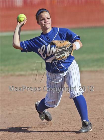 Thumbnail 2 in Clovis @ Centennial (CIF CS Playoffs) photogallery.