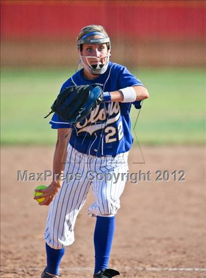 Thumbnail 1 in Clovis @ Centennial (CIF CS Playoffs) photogallery.