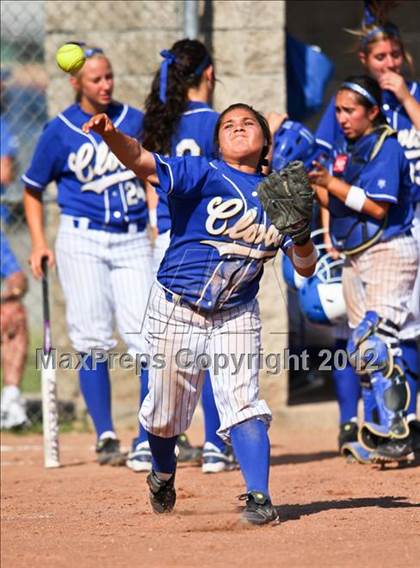Thumbnail 1 in Clovis @ Centennial (CIF CS Playoffs) photogallery.