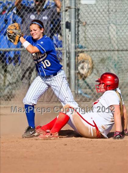 Thumbnail 2 in Clovis @ Centennial (CIF CS Playoffs) photogallery.