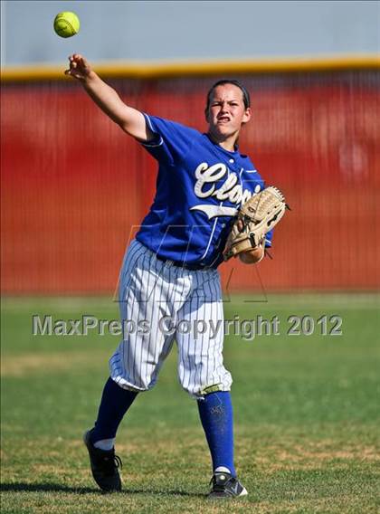 Thumbnail 2 in Clovis @ Centennial (CIF CS Playoffs) photogallery.
