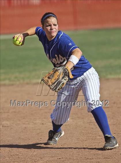 Thumbnail 1 in Clovis @ Centennial (CIF CS Playoffs) photogallery.