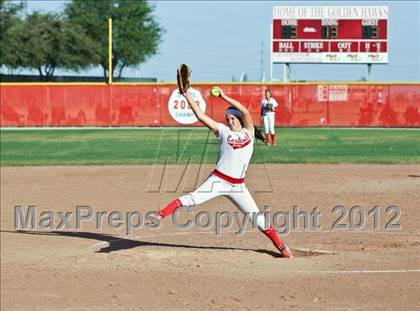 Thumbnail 3 in Clovis @ Centennial (CIF CS Playoffs) photogallery.