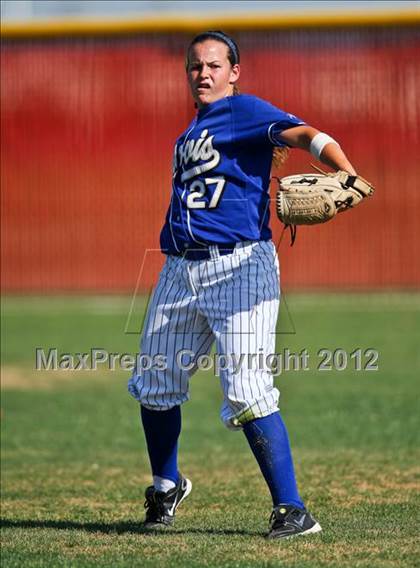 Thumbnail 3 in Clovis @ Centennial (CIF CS Playoffs) photogallery.