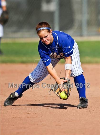 Thumbnail 1 in Clovis @ Centennial (CIF CS Playoffs) photogallery.