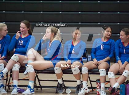 Thumbnail 2 in St. Ignatius vs. Archbishop Mitty (CIF CCS Open Division Final) photogallery.